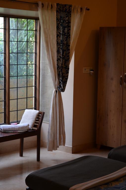 Villa Camelot บังกาลอร์ ภายนอก รูปภาพ